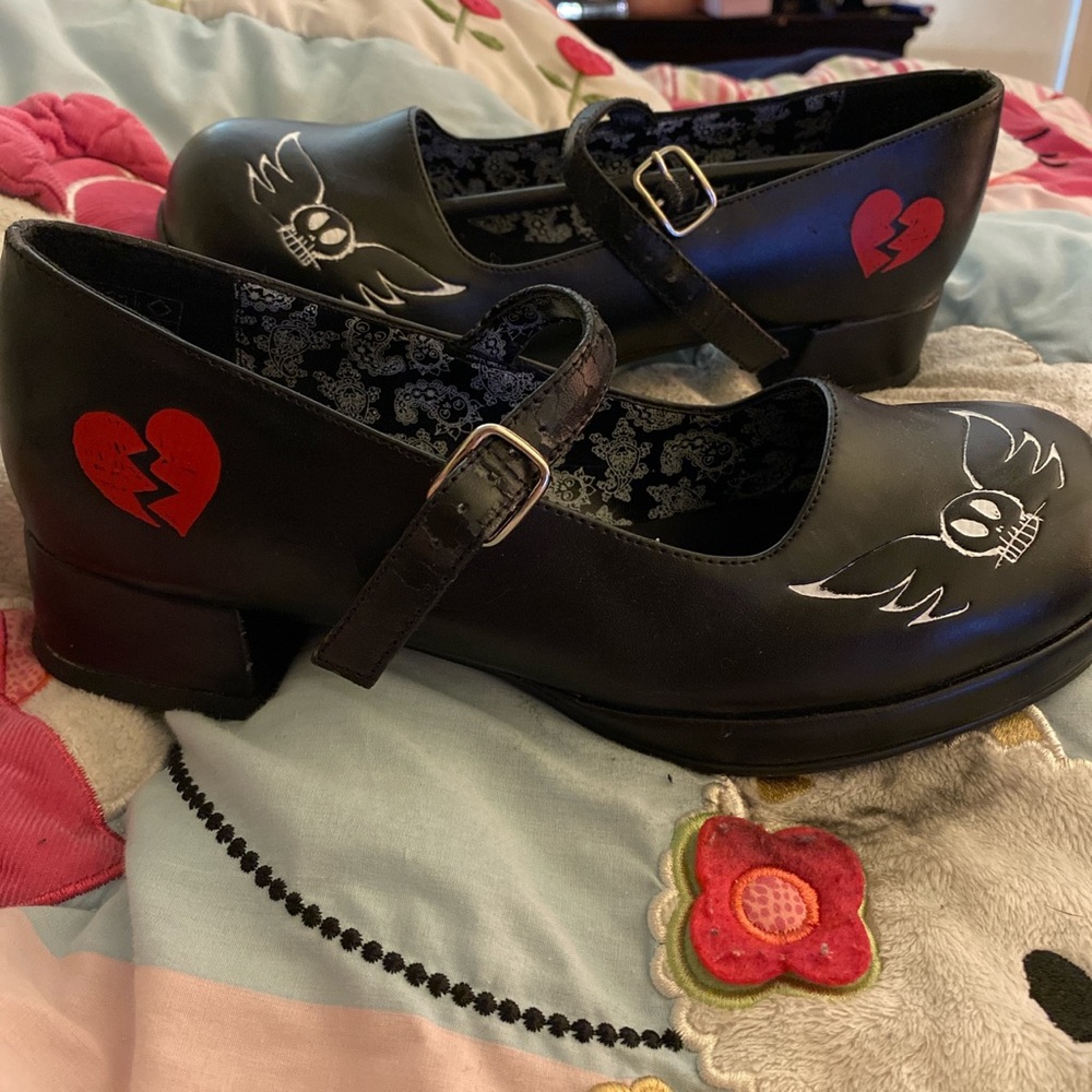 Emily the strange platform shoes